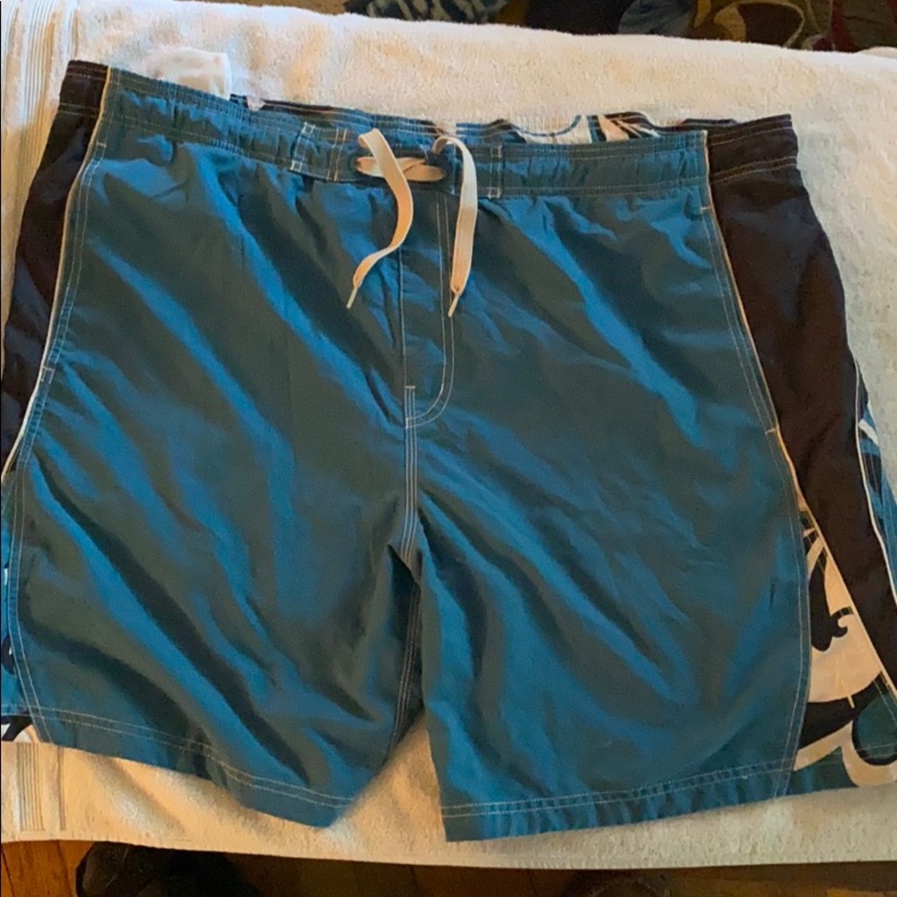 Men’s 2X Speedo board shorts swimsuit
